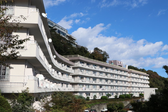 中銀ライフケア伊豆山12号館　高階層から海望むケア付きリゾートマンション