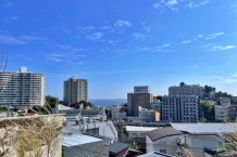 熱海市桃山町　駅徒歩5分・高台から海を望む温泉付き平坦地