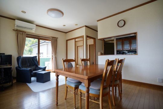 リビングダイニング