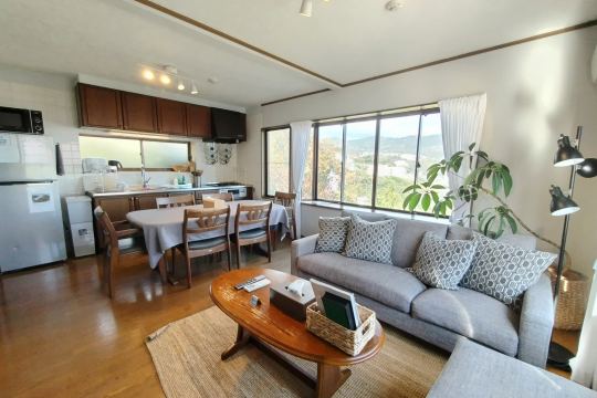 リビングダイニング