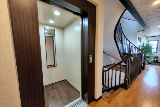 ホームエレベーター