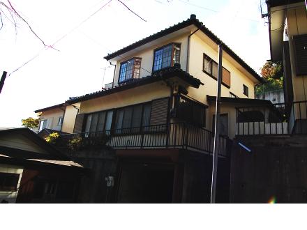 熱海市伊豆山・相模湾一望の中古住宅：外観