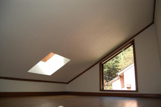 屋根裏