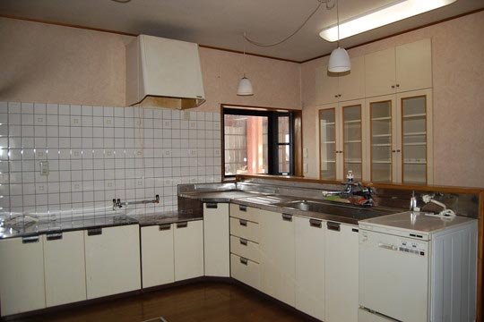 信濃浅野駅　徒歩2分　店舗付き住宅