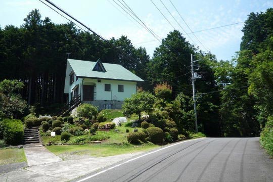 伊豆エメラルドタウン　広い庭付きの家
