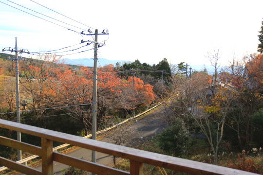 伊豆エメラルドタウン　青空を眺める山荘