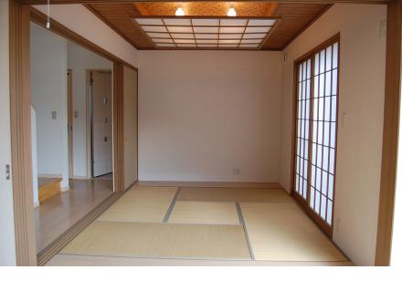 伊東市宇佐美・海一望の未入居別荘：和室