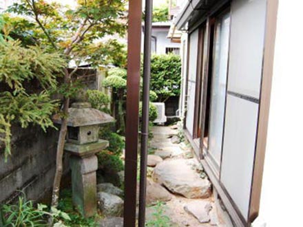 熱海市和田町・温泉付＆純和風邸宅