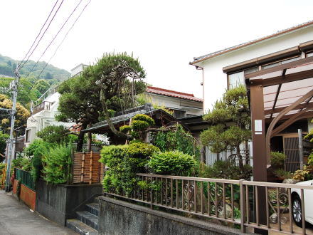熱海市和田町・温泉付＆純和風邸宅