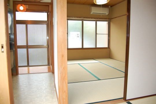 熱海市下多賀　駅徒歩3分　コンパクトな2K平屋建て