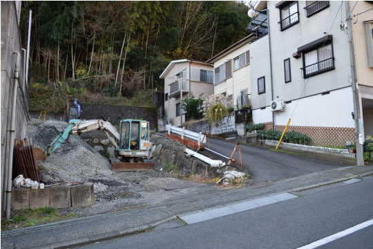 熱海市紅葉ヶ丘町　売倉庫