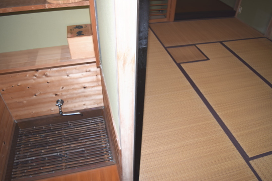 南箱根ダイヤランド　書斎、茶室　大人の休日を送る家 