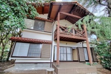 熱海市西熱海町　自然豊かな別荘地　緑に包まれる5LDK邸宅