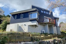 南箱根ダイヤランド　解放感ある高天井の築浅平屋建デザイナーズハウス