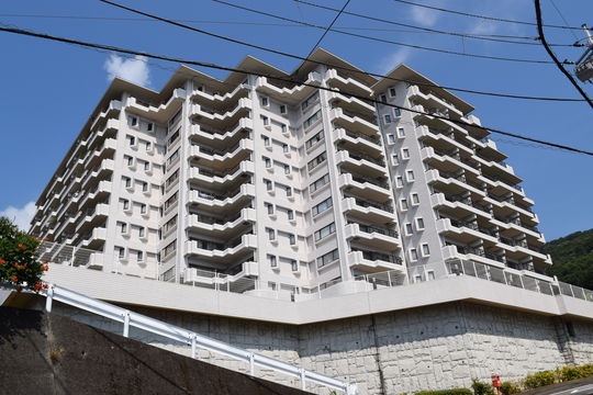 スパックス熱海伊豆山　専有面積50坪超えの豪華リゾートマンション