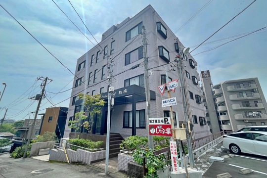 プレジデントステージ熱海　駅歩4分・中心地　一棟売リゾートマンション