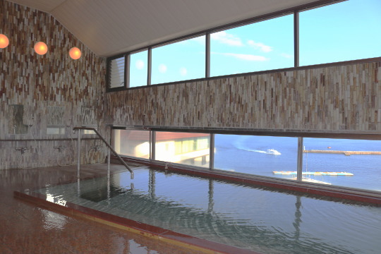 温泉大浴場