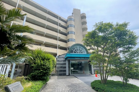 サンライズポイント真鶴　約119㎡のルーフバルコニー付最上階角部屋
