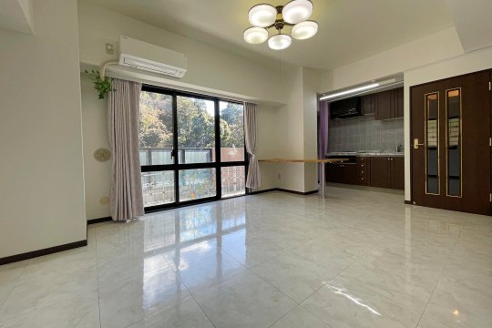 リビングダイニング