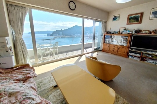 リビングダイニング