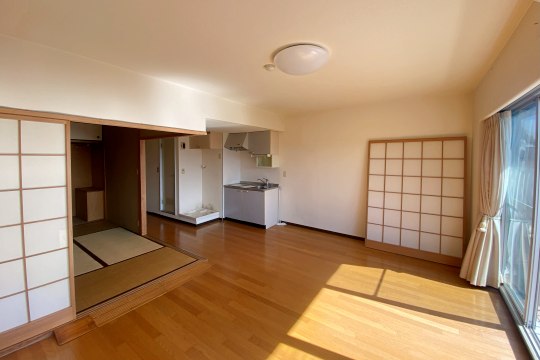 リビングダイニング