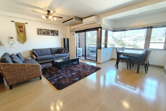 リビングダイニング