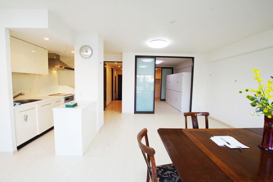 リビングダイニング