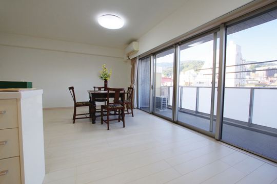 リビングダイニング