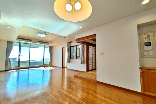 リビングダイニング