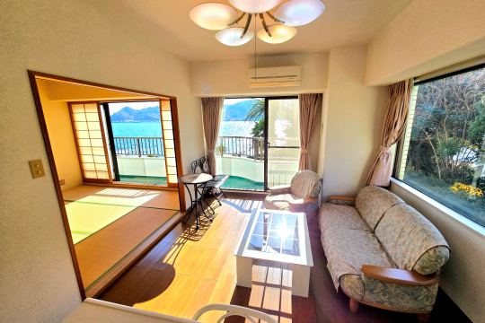 リビングダイニング