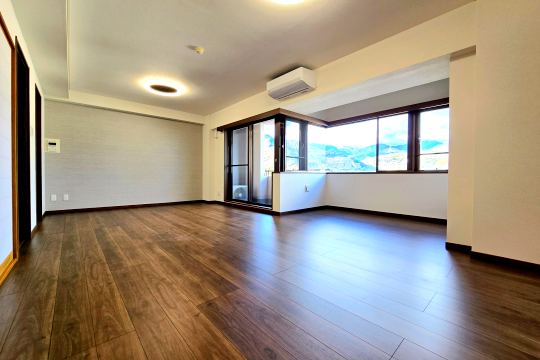 リビングダイニング