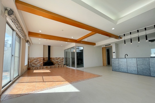 リビングダイニング