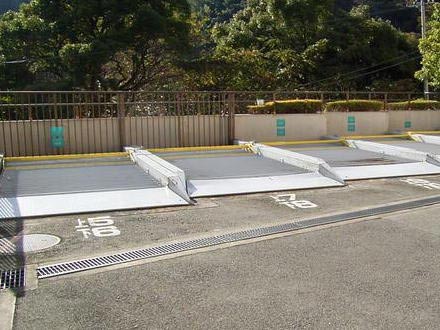 熱海市梅園町・エムロード熱海