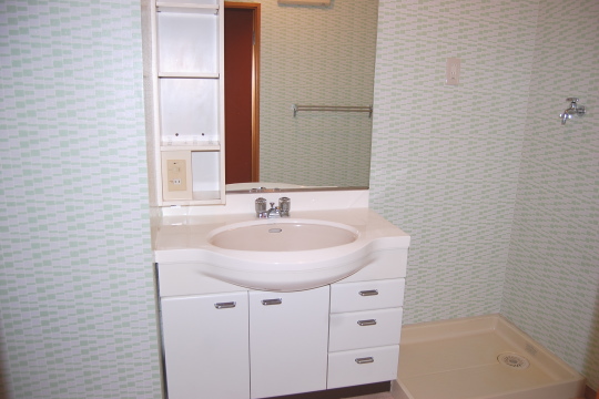 カルム熱海　内装リフォーム済み2LDK 