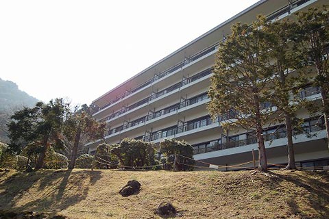 フジタ第二箱根山マンション・戸別温泉檜風呂：外観