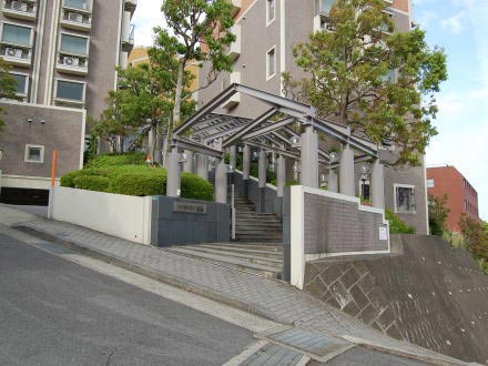 熱海市西熱海町・眺望抜群のロイヤルヴィラ熱海
