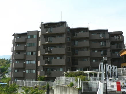 湯河原町吉浜・キャッスル湯河原