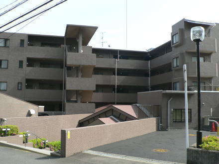 湯河原町吉浜・キャッスル湯河原