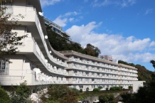 中銀ライフケア伊豆山12号館　相模湾眺望8階1LDK