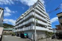 サニーパレス湯河原　収納豊富な定住向けMS　角部屋3DK
