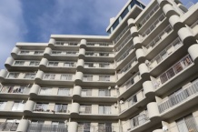 熱海ハウス　上層階角部屋　中心地で買い物便利です